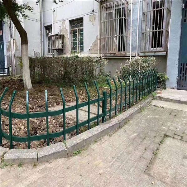 泓宸輝草坪護(hù)欄網(wǎng) 40公分花池柵欄弧形 新中式隔離網(wǎng)