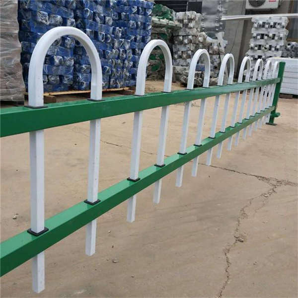 開發(fā)區(qū)塑鋼護欄 社區(qū)護欄網(wǎng) 小區(qū)隔斷護欄網(wǎng)